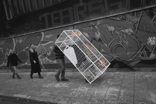 隨著現代社會發展，居住區域往城市集中，針對都市生活